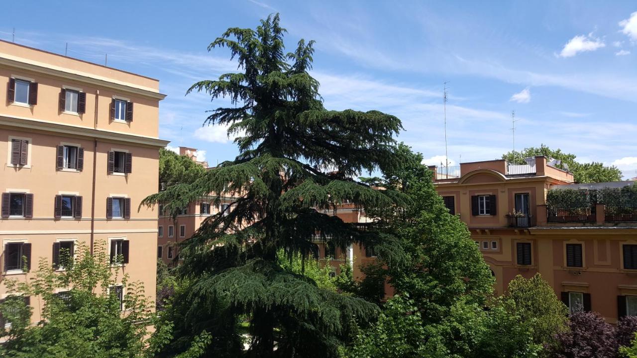 Bed & Breakfast A Casa Di Lia A Roma Extérieur photo