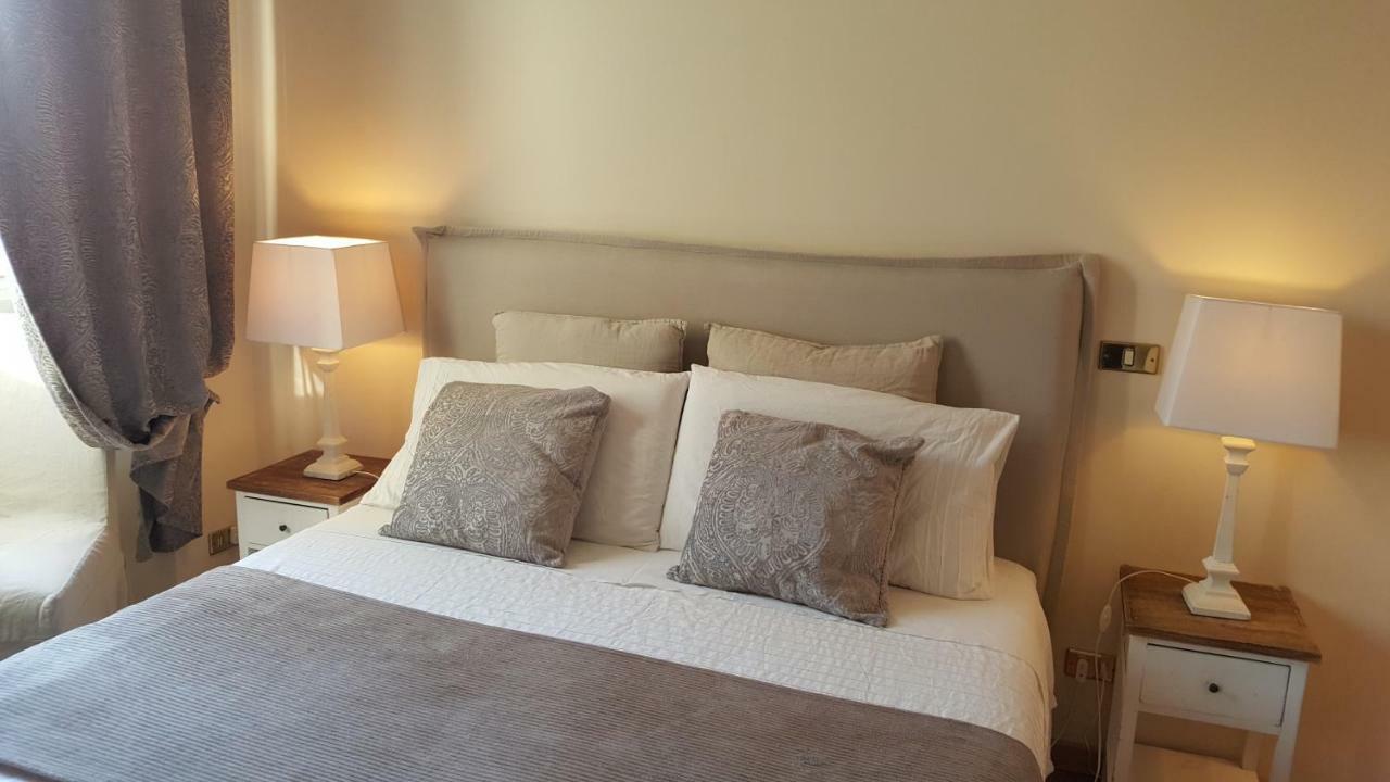 Bed & Breakfast A Casa Di Lia A Roma Extérieur photo