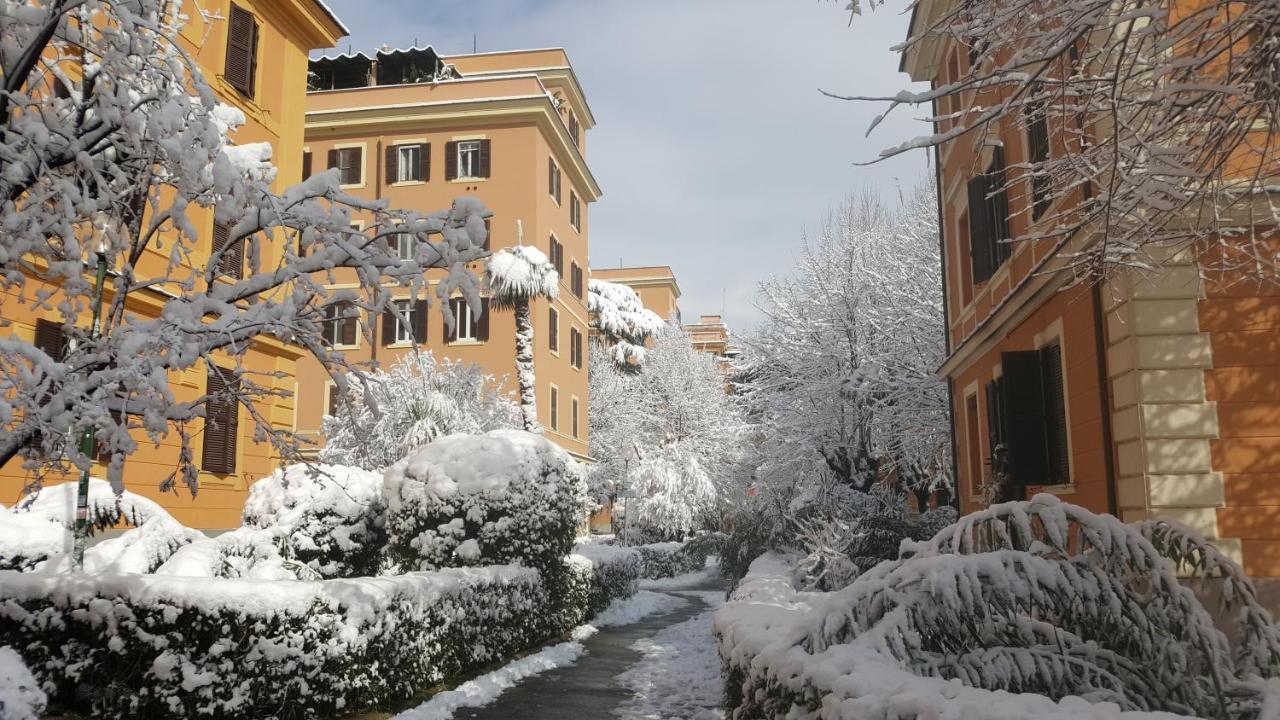 Bed & Breakfast A Casa Di Lia A Roma Extérieur photo